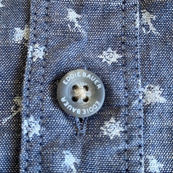 Eddie Bauer Classic Fit Chambray Print Button Down Shirt - Picture 6 of 12